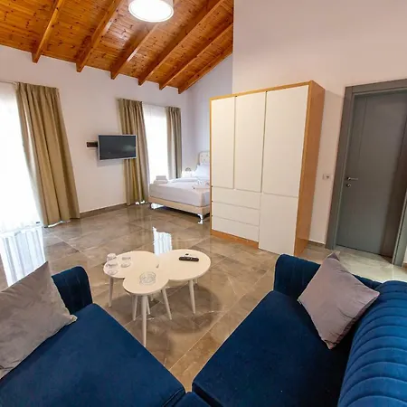 Santa Oliva Apartment
