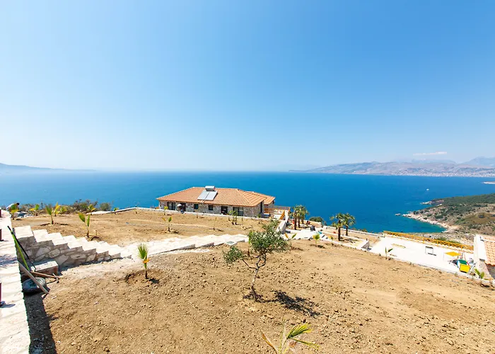 Santa Oliva Ksamil
