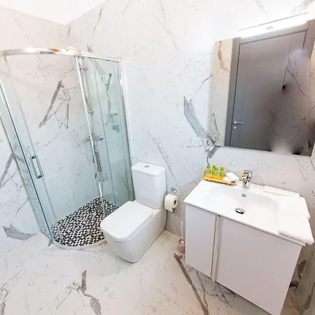 Santa Oliva * Ksamil