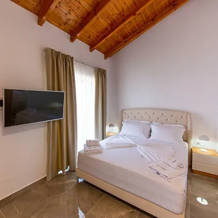 Santa Oliva Appartement Ksamil