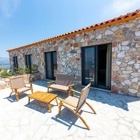 Santa Oliva Apartment